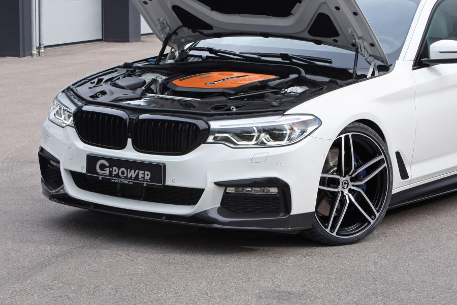 Моторный отсек BMW 540i Touring by G-Power 2018 года  (фото 8 из 8)